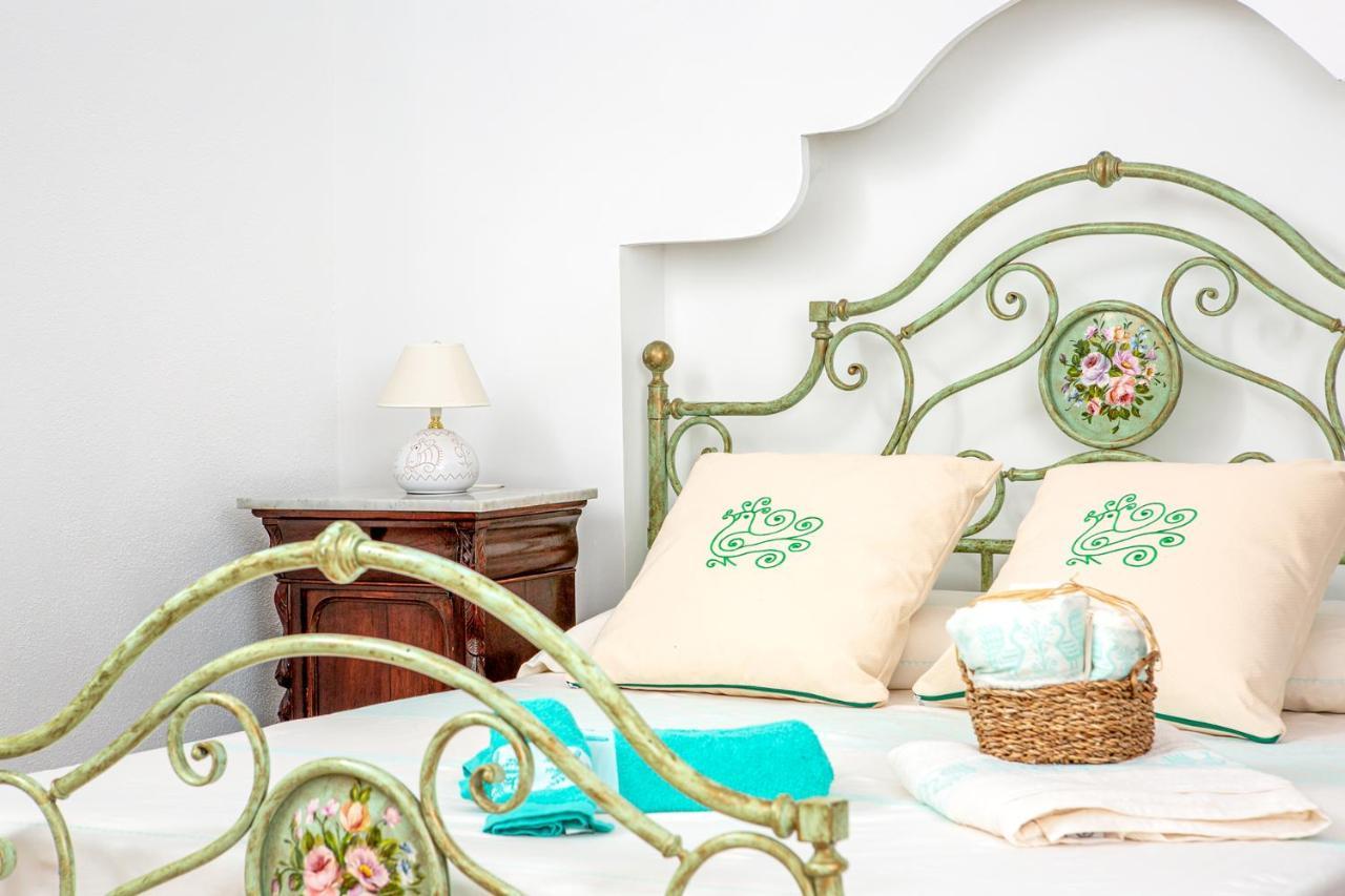 Vincent House Hotel Santa Teresa Gallura Bagian luar foto