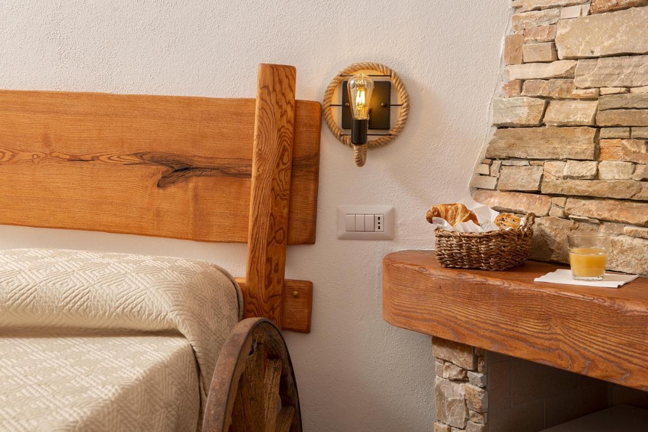 Vincent House Hotel Santa Teresa Gallura Bagian luar foto